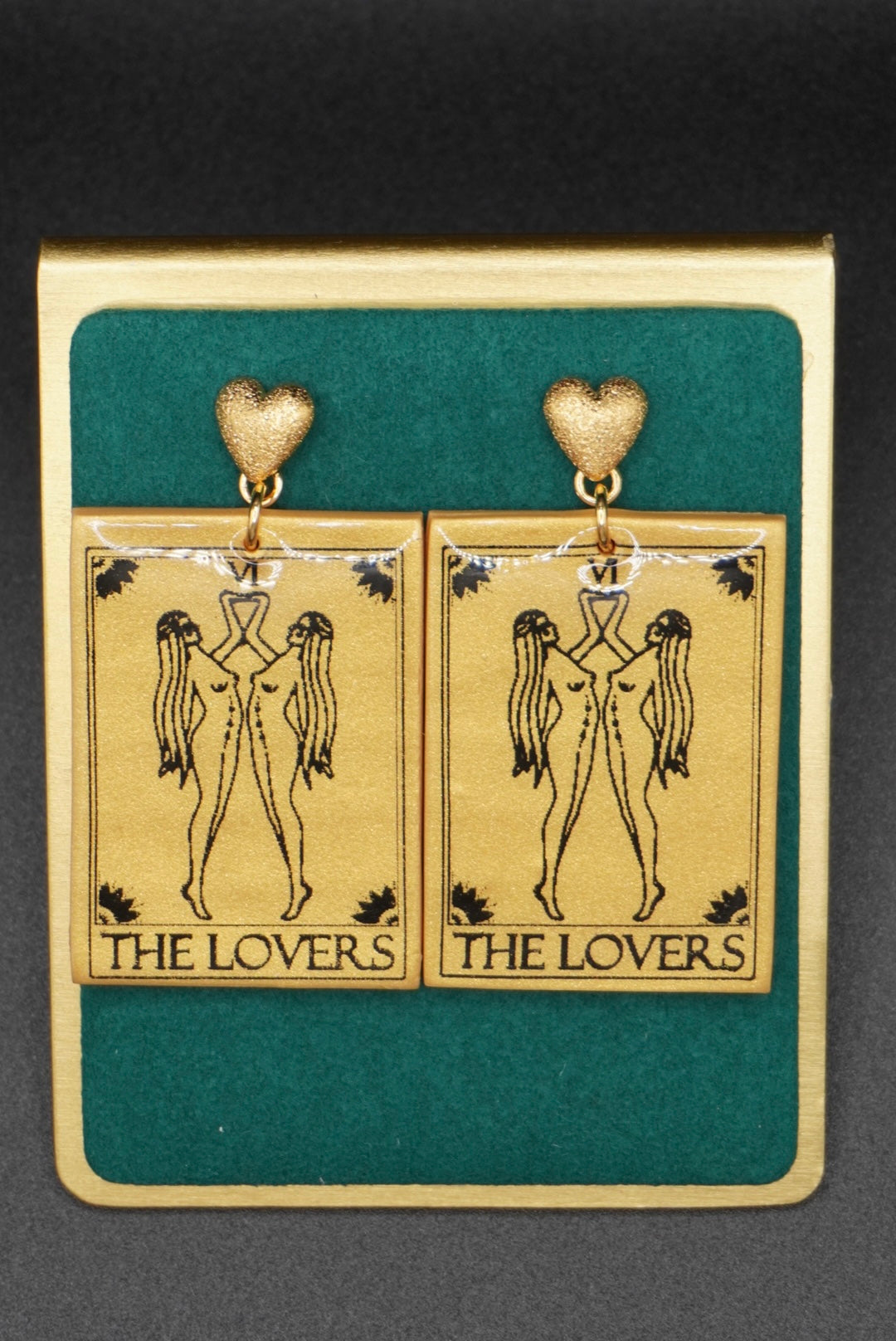 The Lovely Lovers with stardust hearts