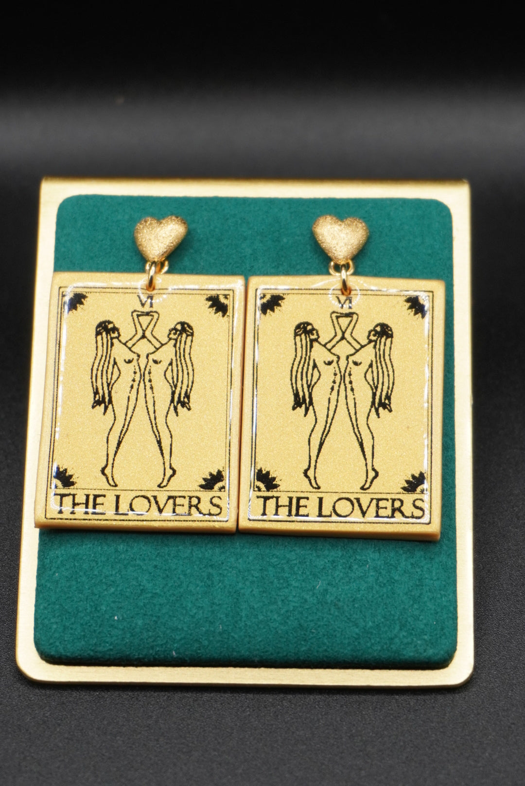 The Lovely Lovers with stardust hearts